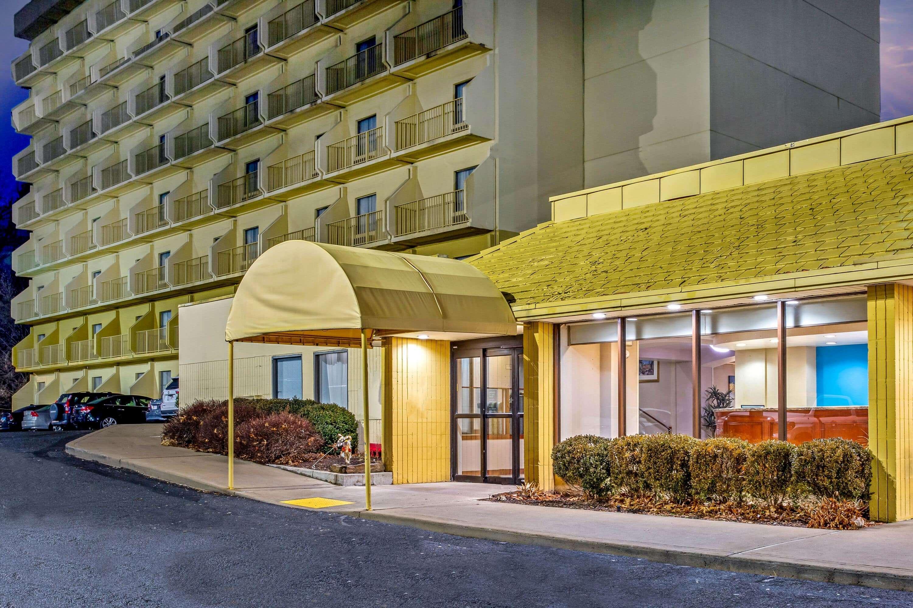 La Quinta By Wyndham Stamford / New York City Extérieur photo